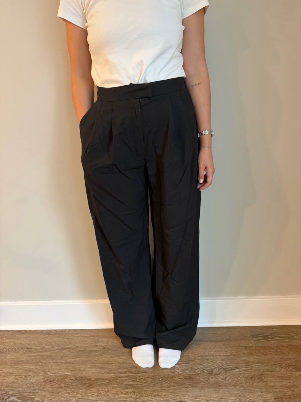 Black Wide-Leg Women's Trousers